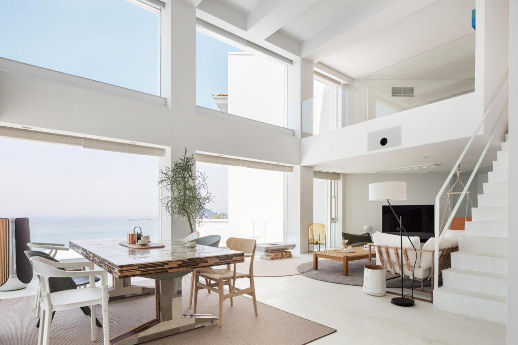 A Minimalist Beach House In Japan Shichirigahama House