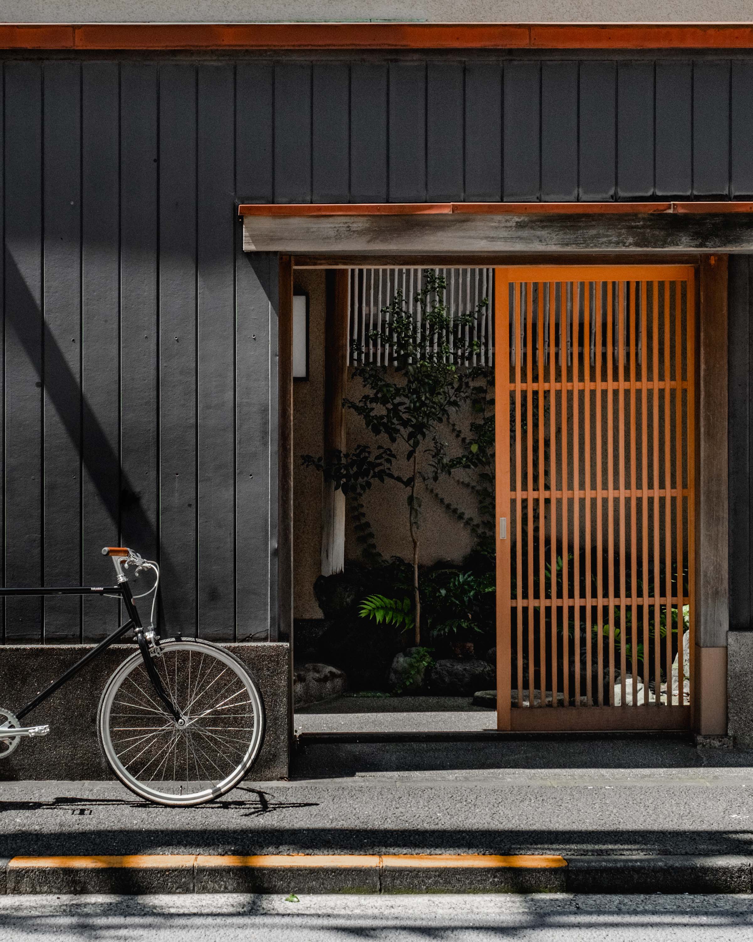 Ben Richards | Interview with Tokyo-based architecture and travel photographer | Softer Volumes