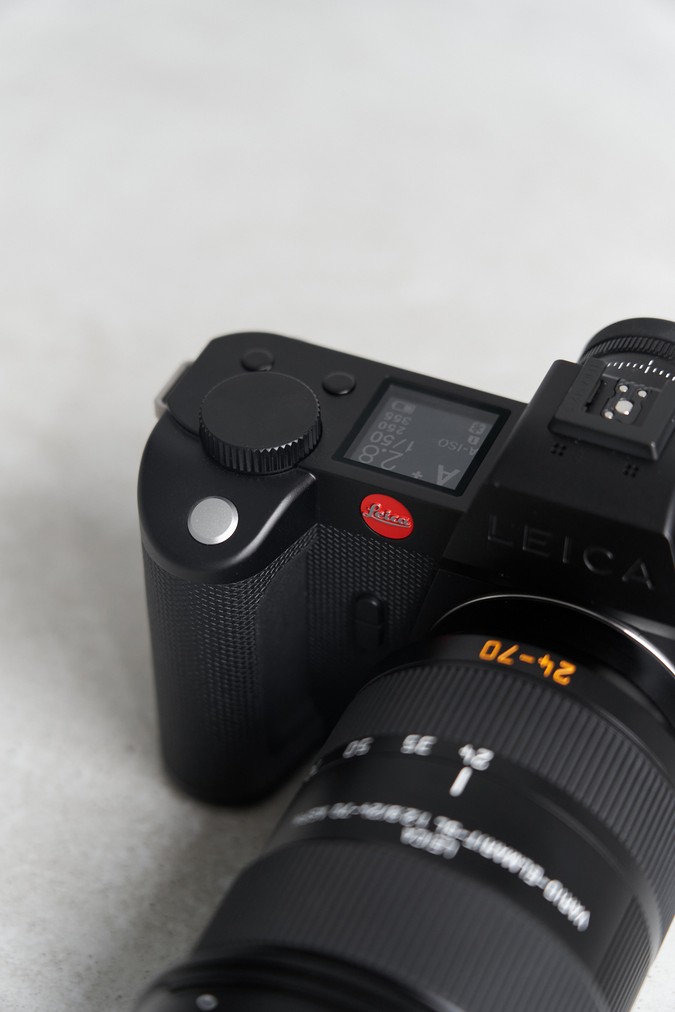 Leica SL2-S Review | Exceptional quality for photographers and videographers – Softer Volumes